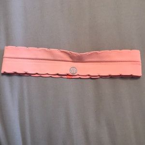 Scalloped LuluLemon headband